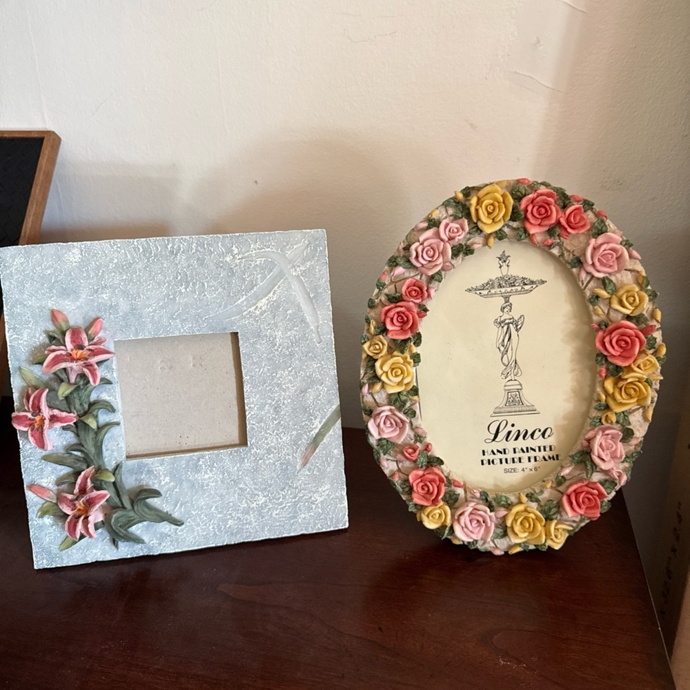 Vintage Floral Picture Frame Set - Multicolor
